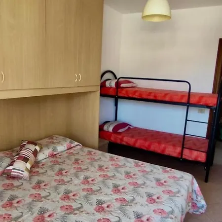 Matilde אלבניה